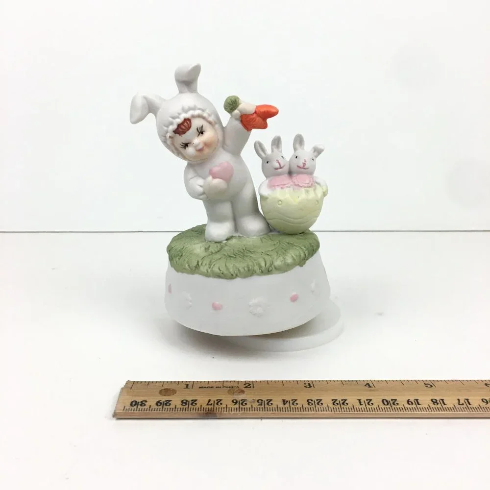 Vtg Easter‎ Bunny Rabbit Holiday Figurine Musical Revolving Child Pastel Colors